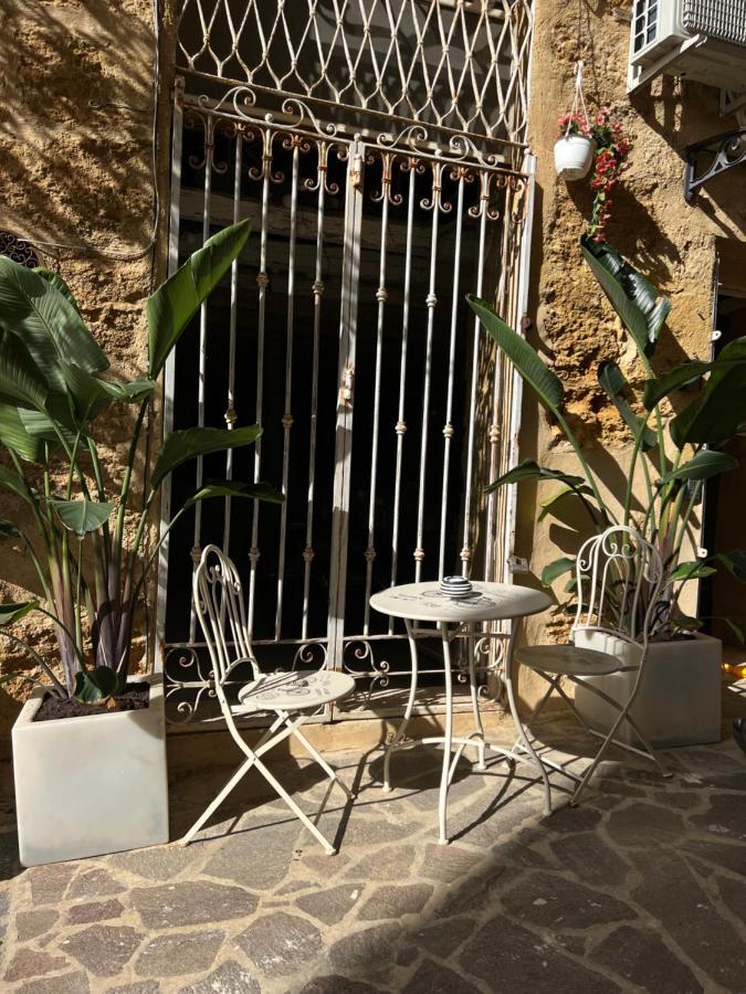 Experience Museum Hotel Agrigento Exterior photo