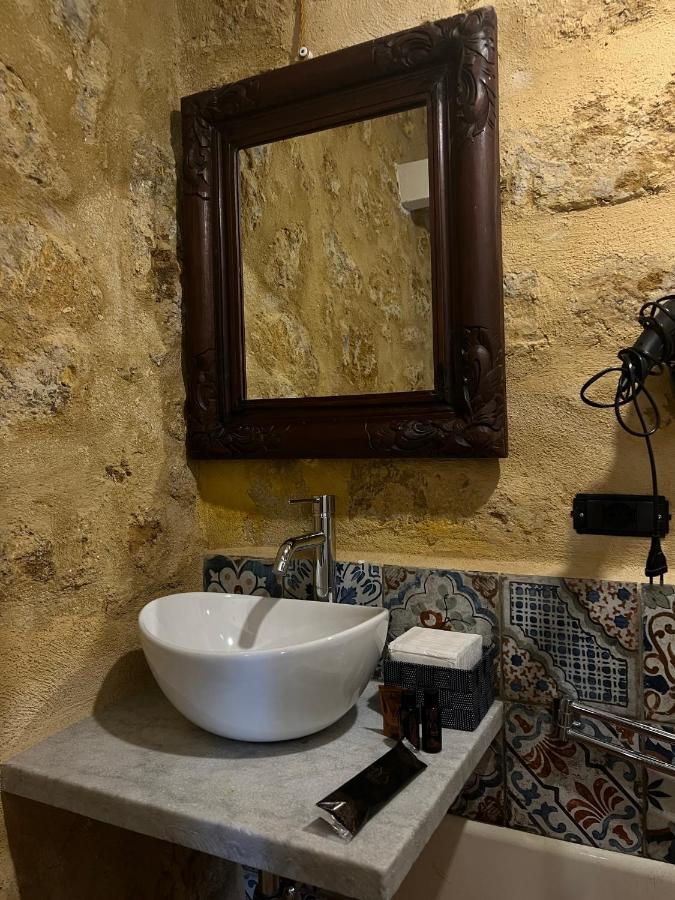 Experience Museum Hotel Agrigento Exterior photo